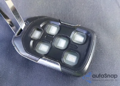 2015 Chevrolet Tahoe Lt z USA, uszkodzony, nr VIN 1GNSKBKCXFR707978